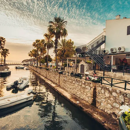 Turunc Bay Conti Boutique (adults Only) فندق